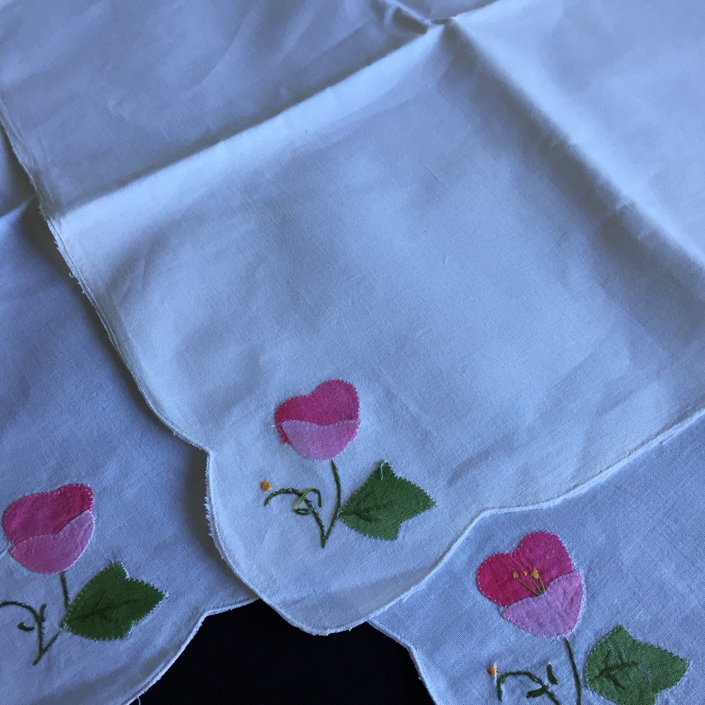 A Set of 3 Applique Embroidered Cloth Napkins in Pink, Green and White