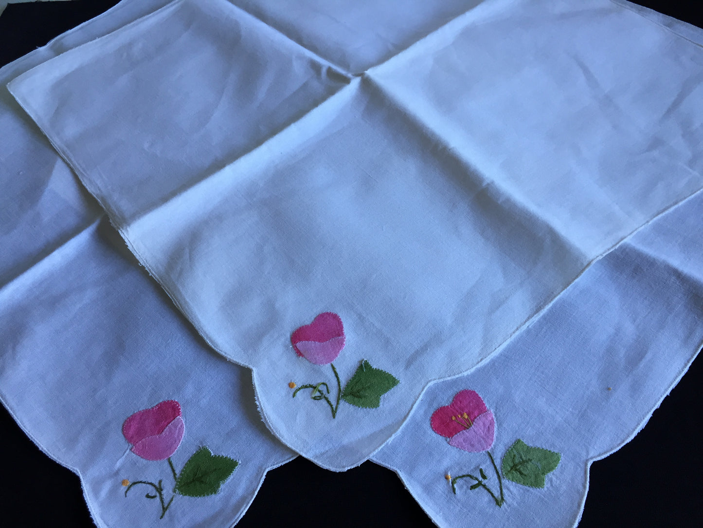A Set of 3 Applique Embroidered Cloth Napkins in Pink, Green and White