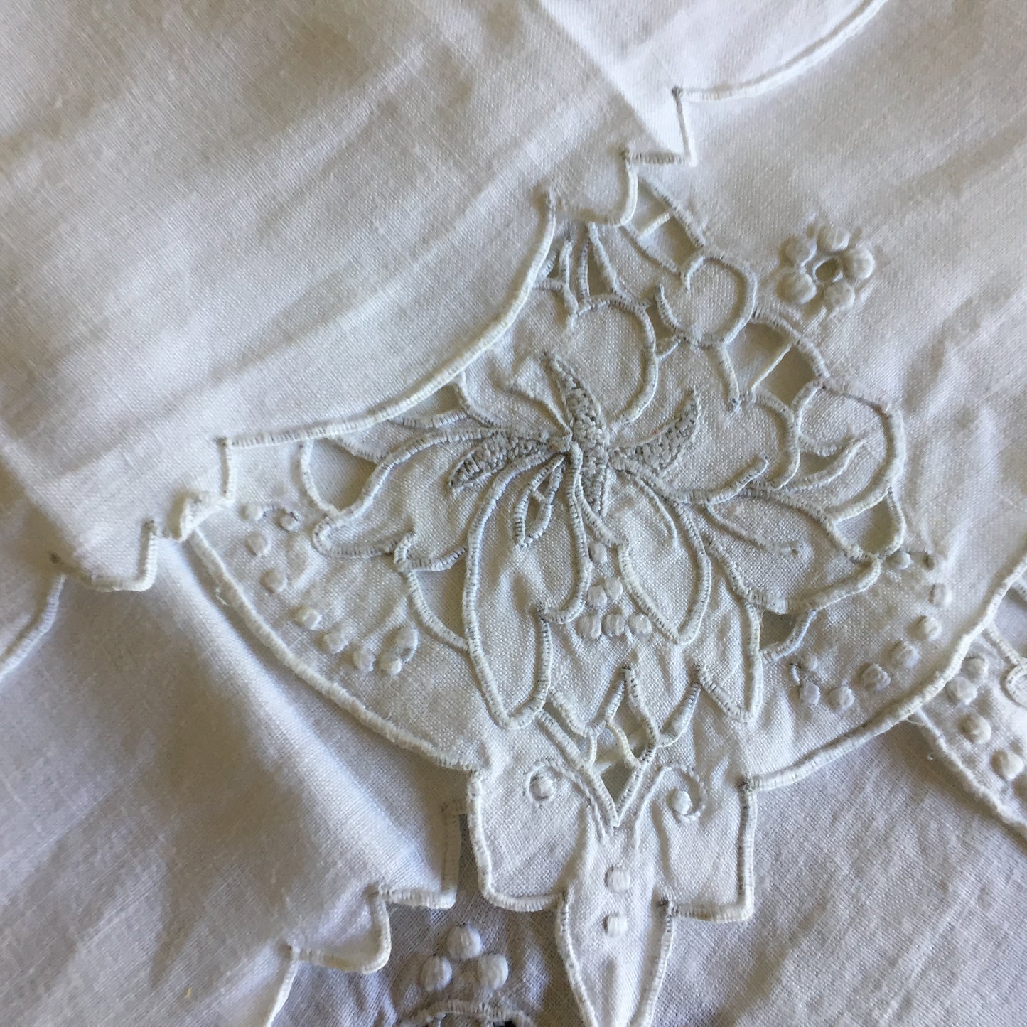 Set of 6 Edwardian Antique Madeira Hand Embroidered White Reusable Linen Napkins