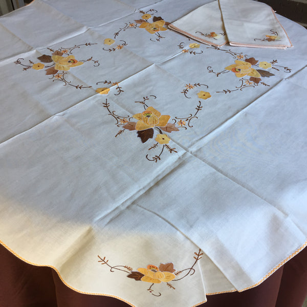 Applique Embroidered Supper Cloth & 4 Cloth Napkins in Orange, Brown and Beige