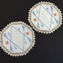 Load image into Gallery viewer, Australian Vintage Hand Embroidered Linen Doily Pair