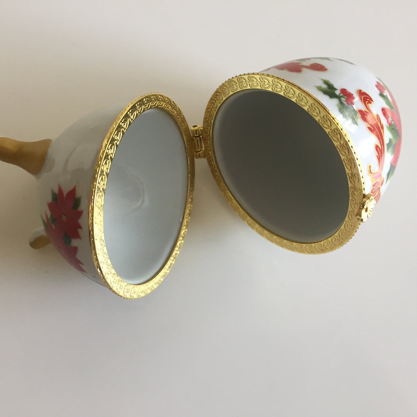 Egg-shaped Fabergé Style Trinket Box | Poinsettia Design | Hinged Gold-toned Lid