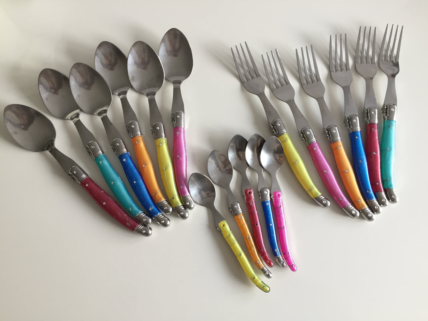 17 Pieces of French Laguiole Cutlery with Fleur-de-Lis on Funky Neon Resin Handles