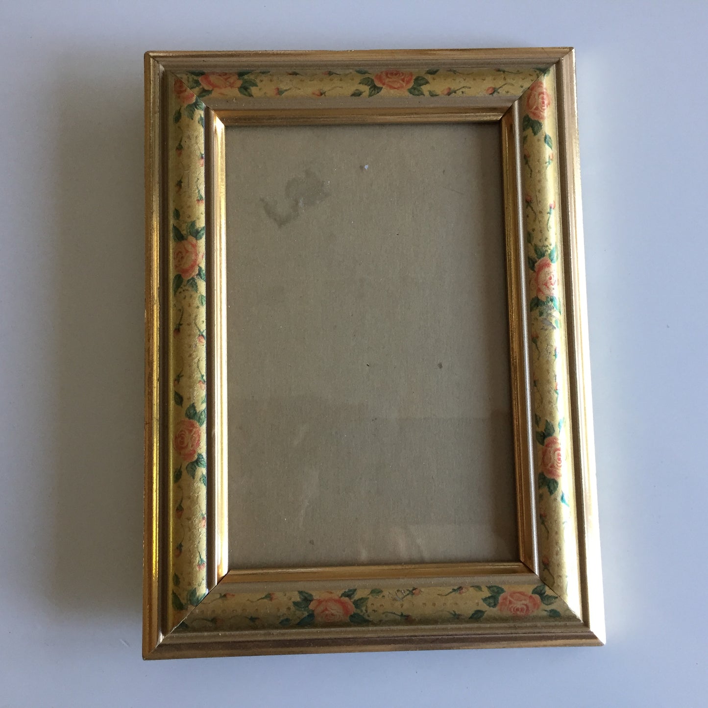 Vintage Decorative Photo Frame | Gallery Wall Inspiration