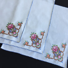 Load image into Gallery viewer, Vintage Cross Stitch Hand Embroidered Cotton Reusable Napkins