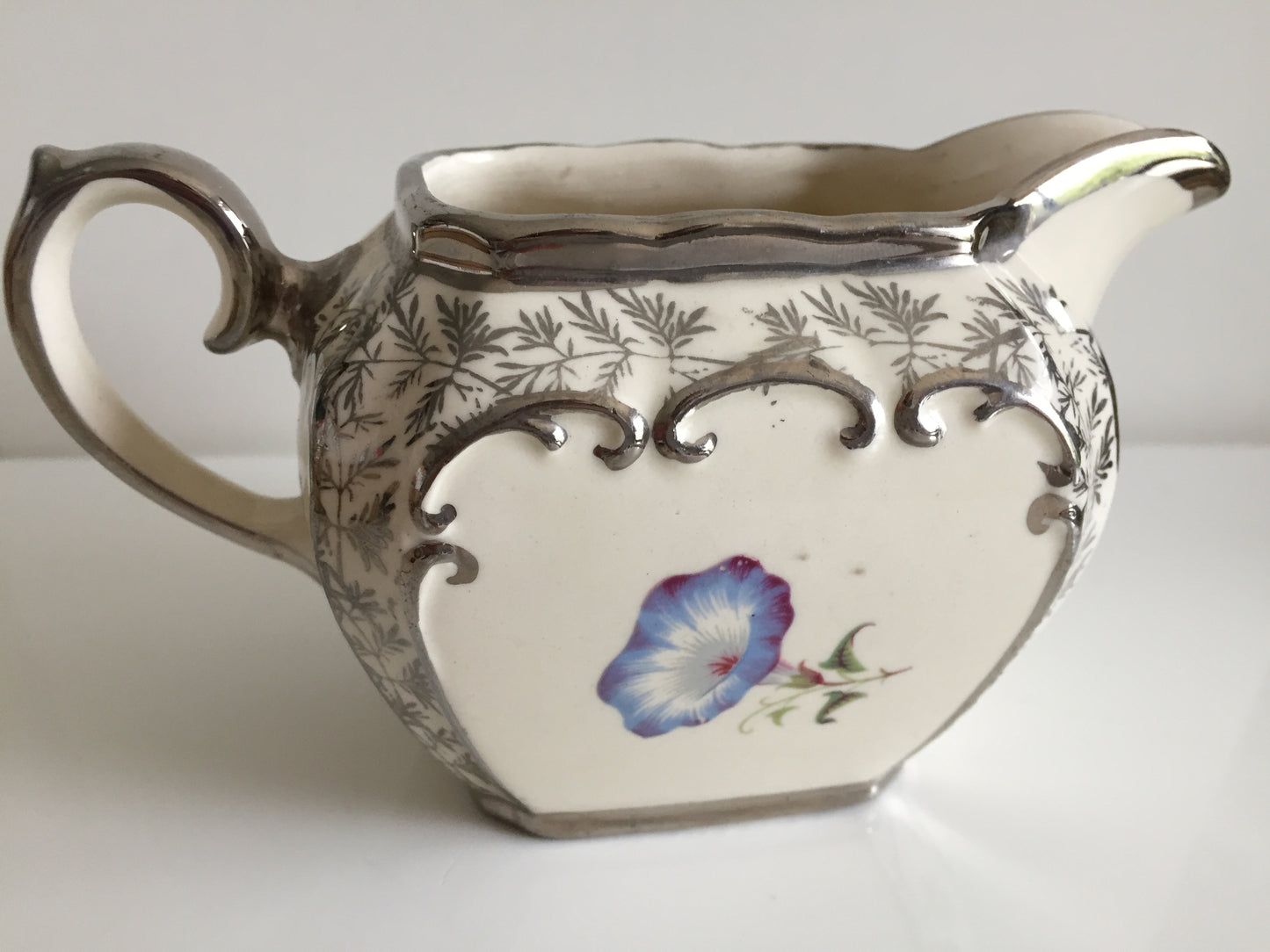 Collectible Vintage Sadler Creamer (milk jug) | Lidded Sugar Bowl Set Made in England