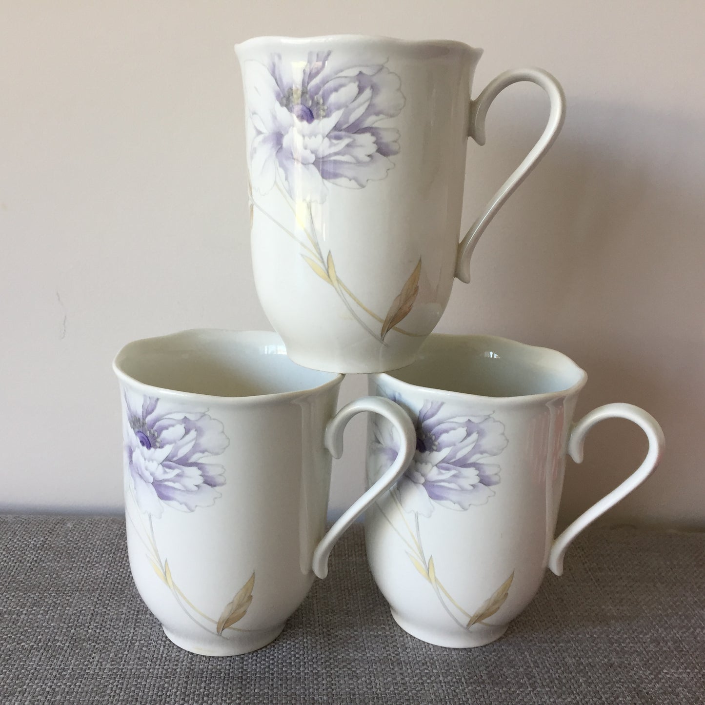 Vintage Set of 3 Mikasa Rondo Peony Splendor Capuccino Mugs