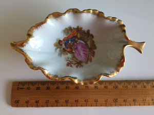 LIMOGES Fragonard Small Collectible Leaf Shaped Ring Dish