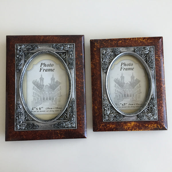 Victorian Style Floral Photo Frame Wall | Tabletop