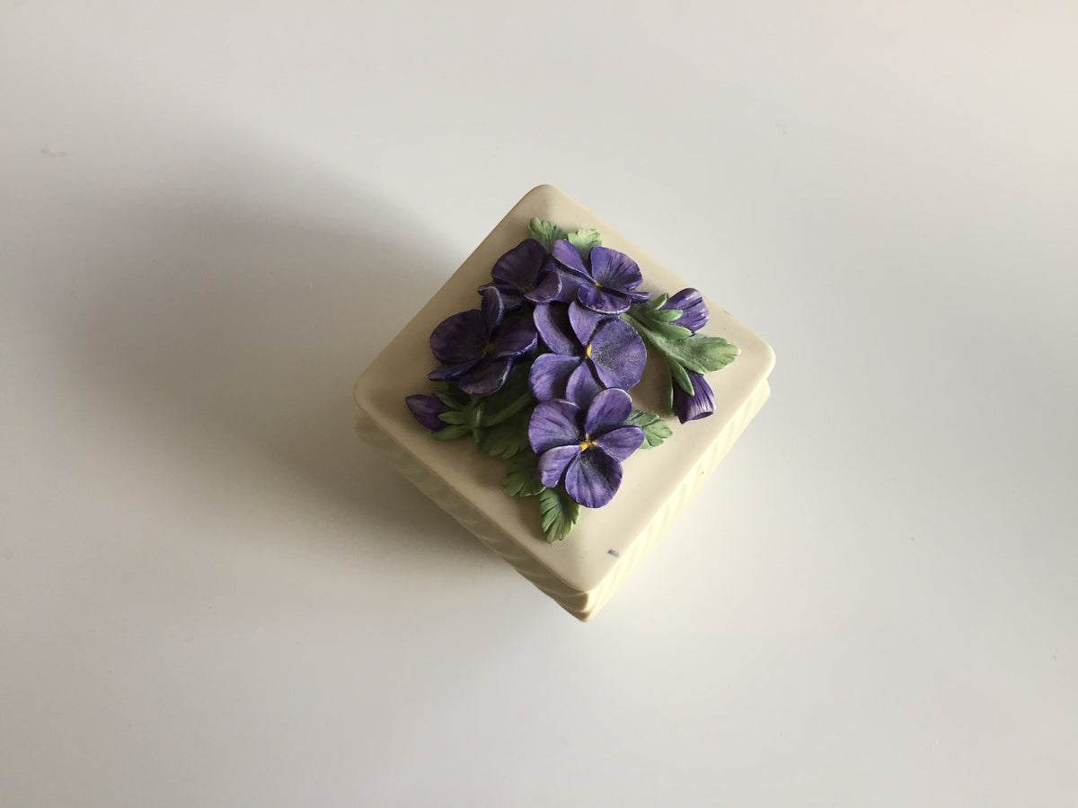 Small Enesco Handcast Casket Square Ring/Trinket Box Purple Violets