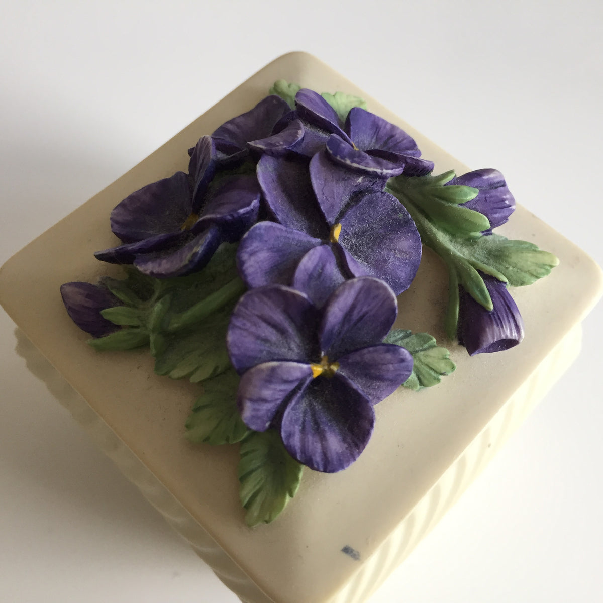 Small Enesco Handcast Casket Square Ring/Trinket Box Purple Violets