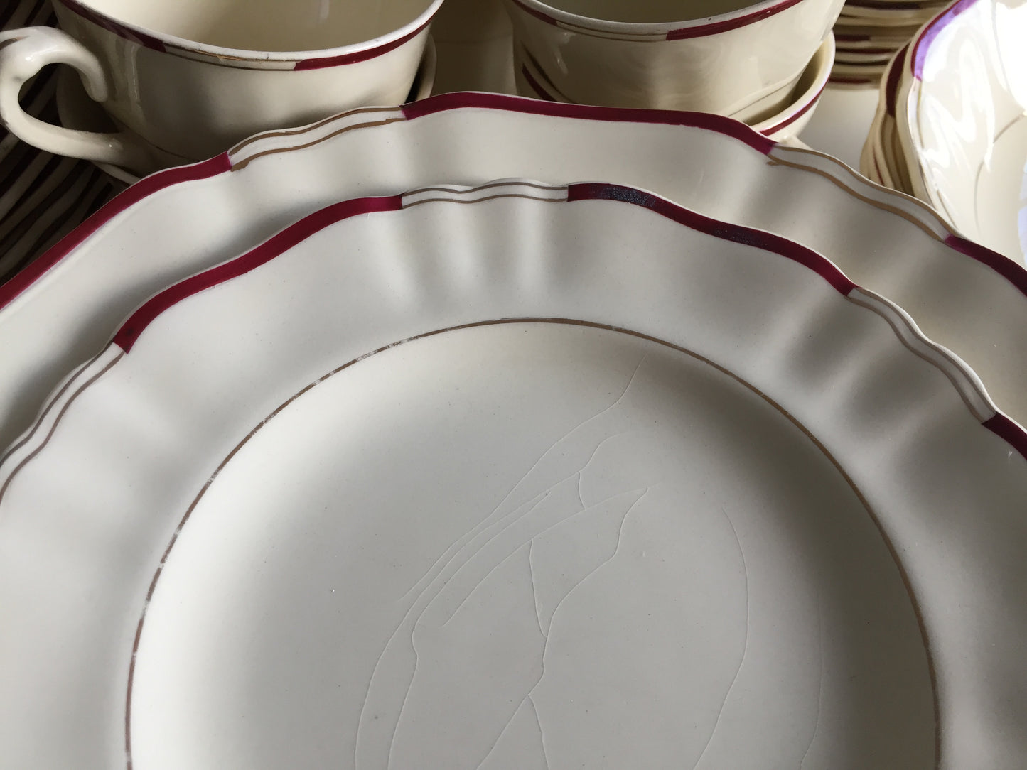 Vintage J G Meakin Porcelain Dinner Set Replacements Burgundy/Ivory & Gold Cca 1940s