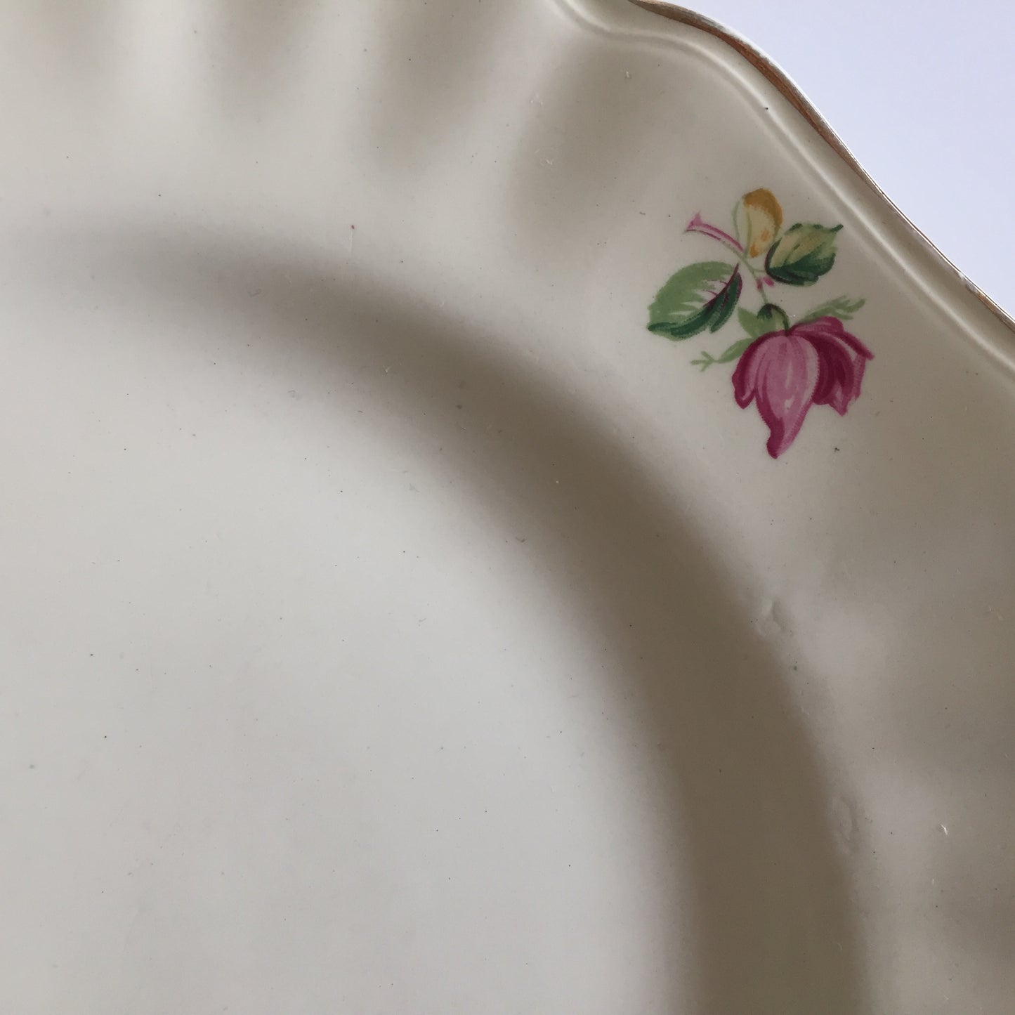 Vintage J & G Meakin English Rose Dinner, Salad or Side Plate, Ivory, Gold Trim