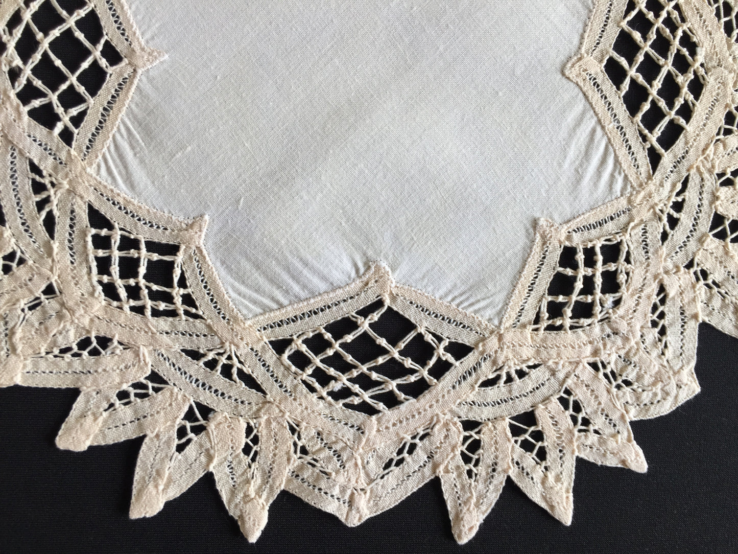 Handmade Vintage Beige Cotton 12" Battenburg/Bordeaux Lace Doily