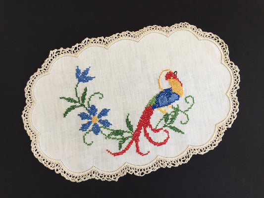 Australian Vintage Hand Embroidered Floral Table Centrepiece / Placemat Doily