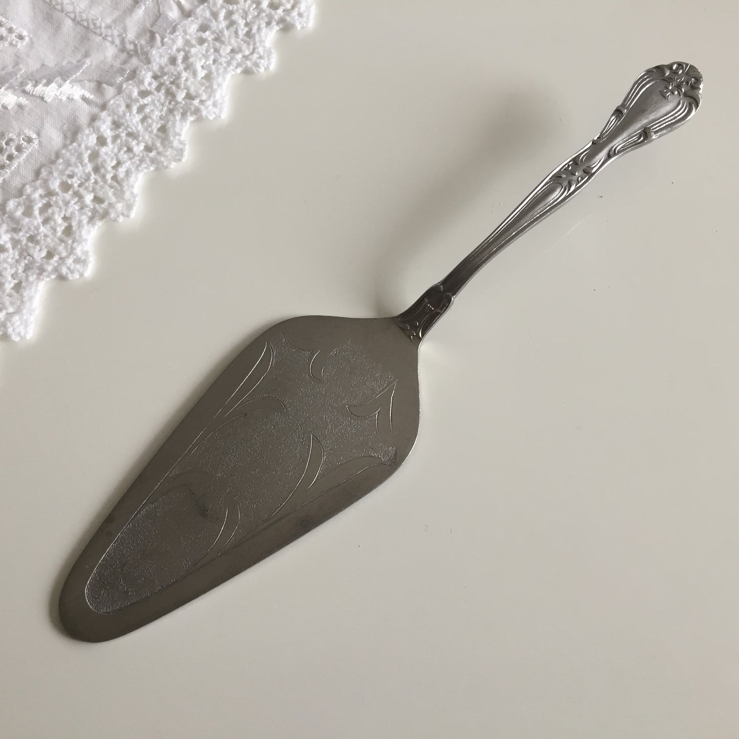 Rococo Style Japanese Stainless Steel Cake Server Spatula