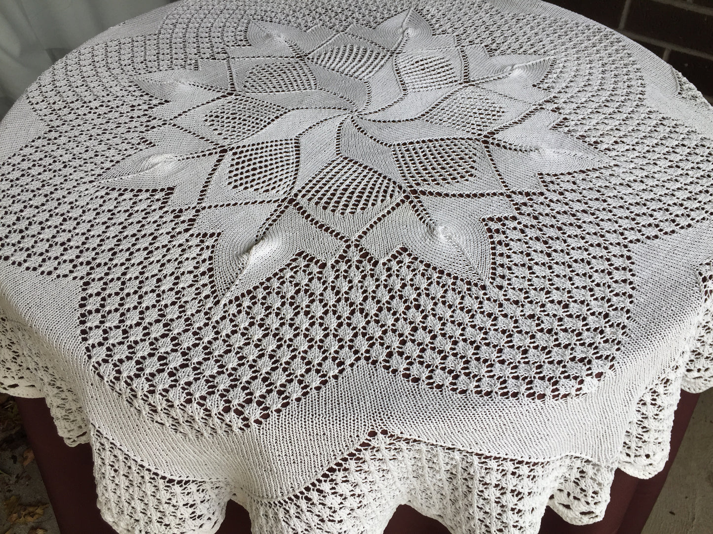 Round Vintage Hand Knitted and Crocheted Lace Cotton Tablecloth