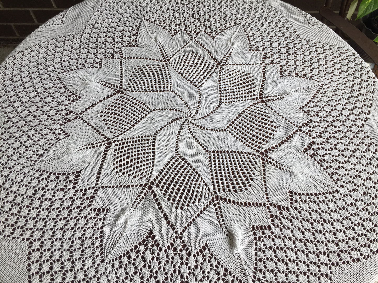 Round Vintage Hand Knitted and Crocheted Lace Cotton Tablecloth