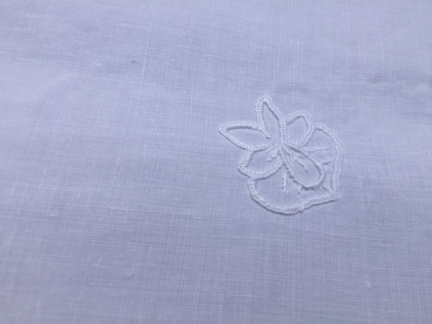 Mary Card "LABURNUM" Crochet Lace and Linen Vintage Tablecloth Weldons Publication 1930s