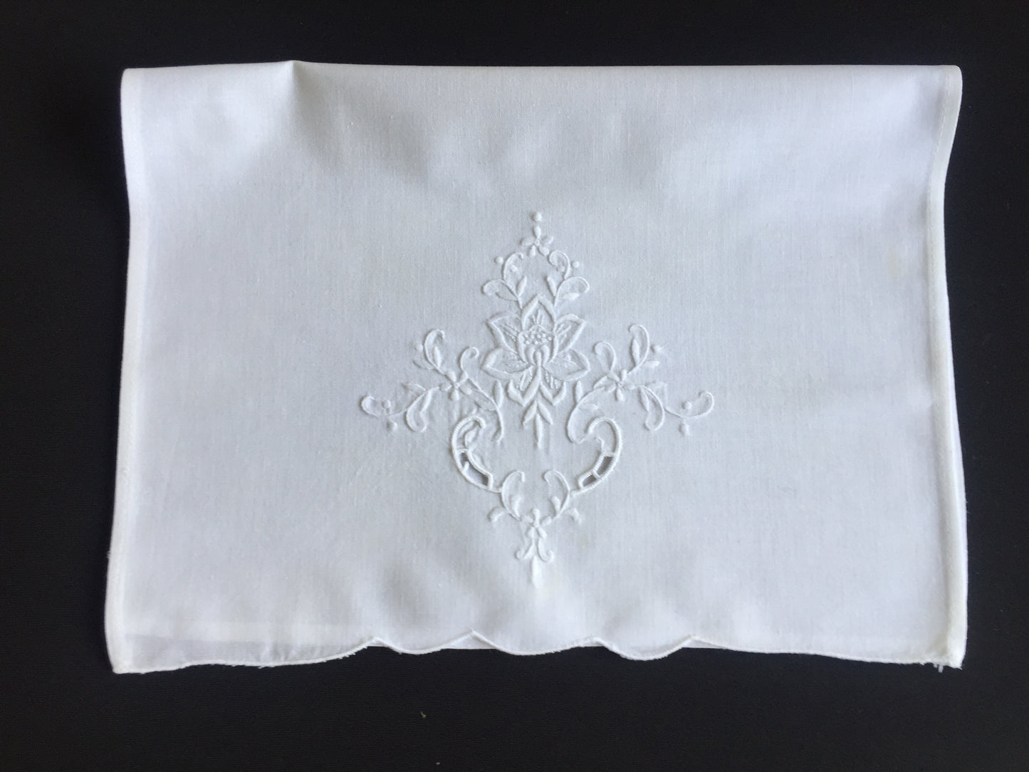 Vintage Madeira Hand Embroidered Cotton Guest Towel