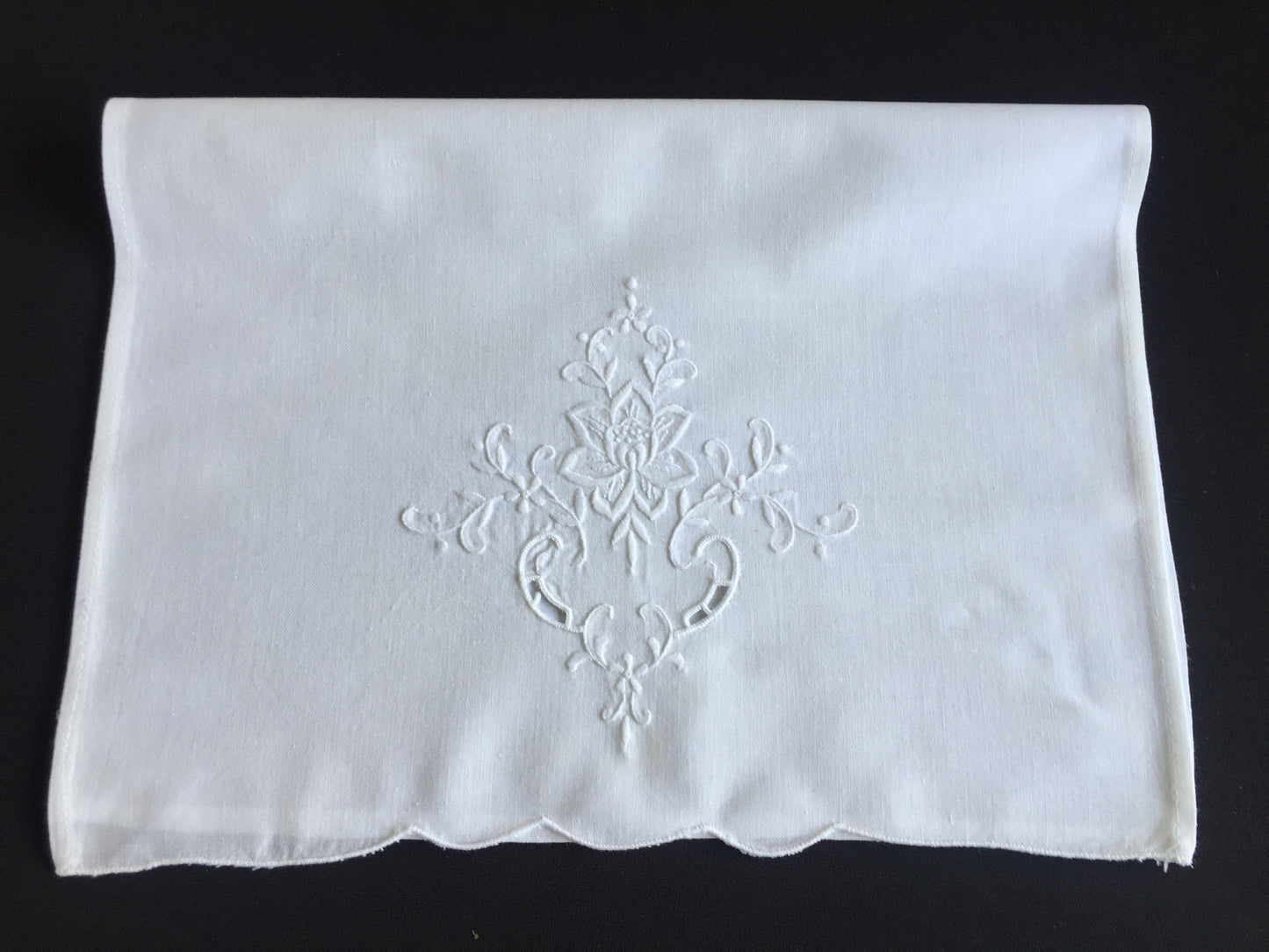 Vintage Madeira Hand Embroidered Cotton Guest Towel