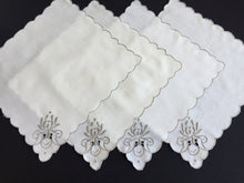 Load image into Gallery viewer, A Set of 4 Madeira Embroidered Cloth Napkins with Scalloped Edging