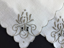 Load image into Gallery viewer, A Set of 4 Madeira Embroidered Cloth Napkins with Scalloped Edging