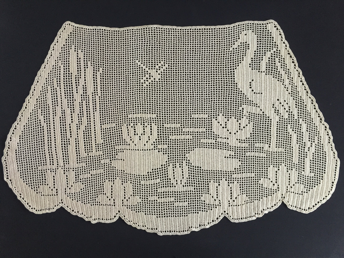 Mary Card Designed "POND LILY" (1923) Vintage Crochet Lace Placemat Doily English Chart No 80