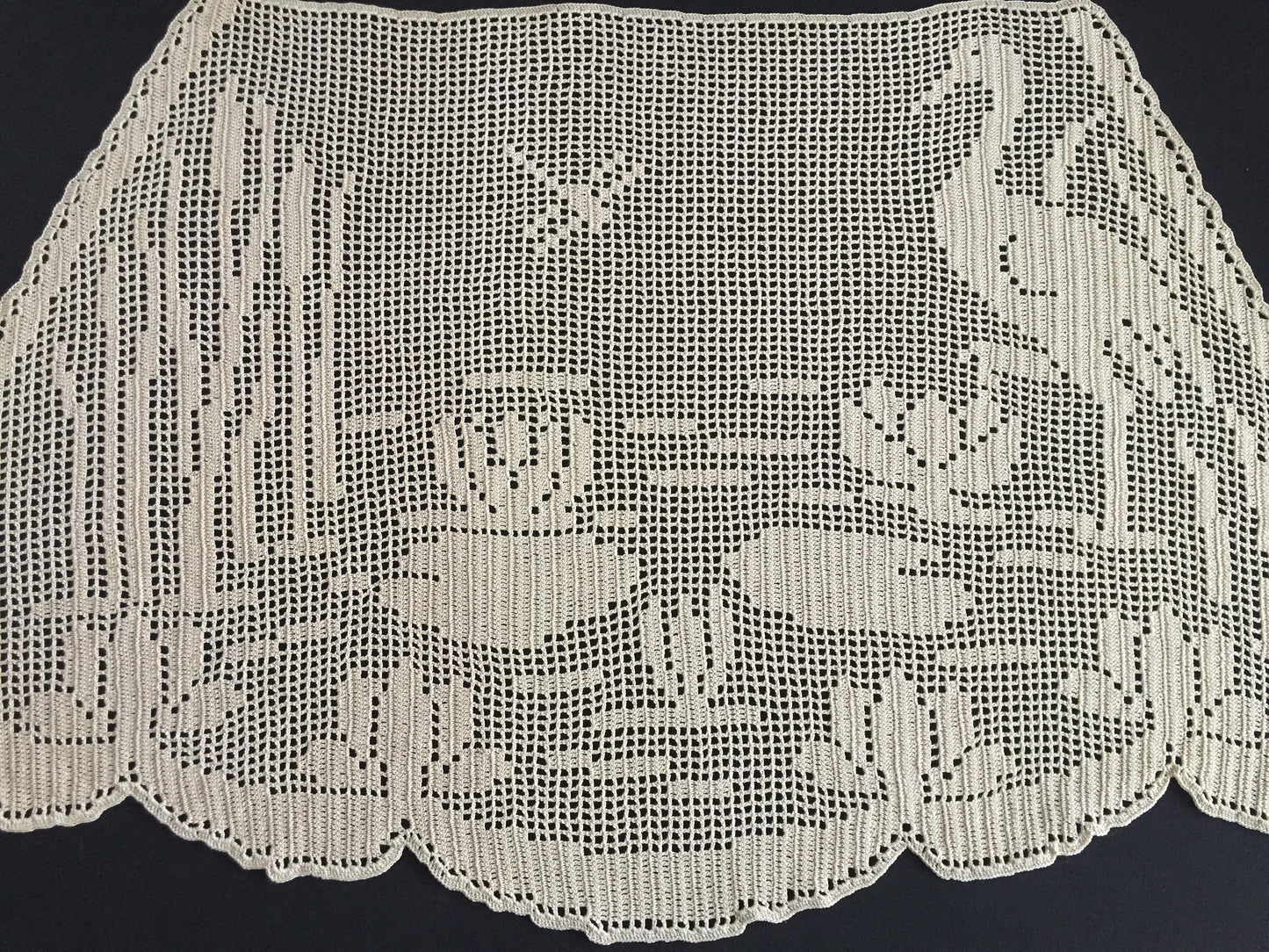 Mary Card Designed "POND LILY" (1923) Vintage Crochet Lace Placemat Doily English Chart No 80