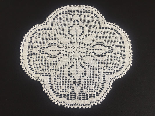 Mary Card Designed "LILY  of the VALLEY d'oyley" Art Deco Filet Crochet Lace Doily English Chart No 83 (1939)