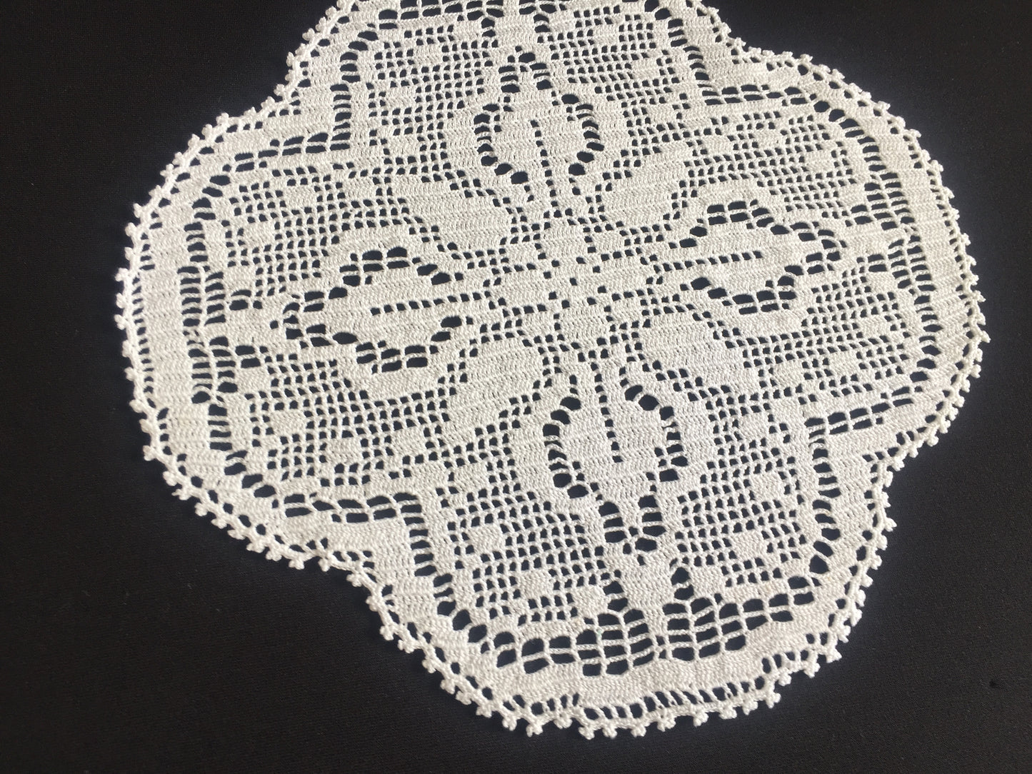 Mary Card Designed "LILY  of the VALLEY d'oyley" Art Deco Filet Crochet Lace Doily English Chart No 83 (1939)