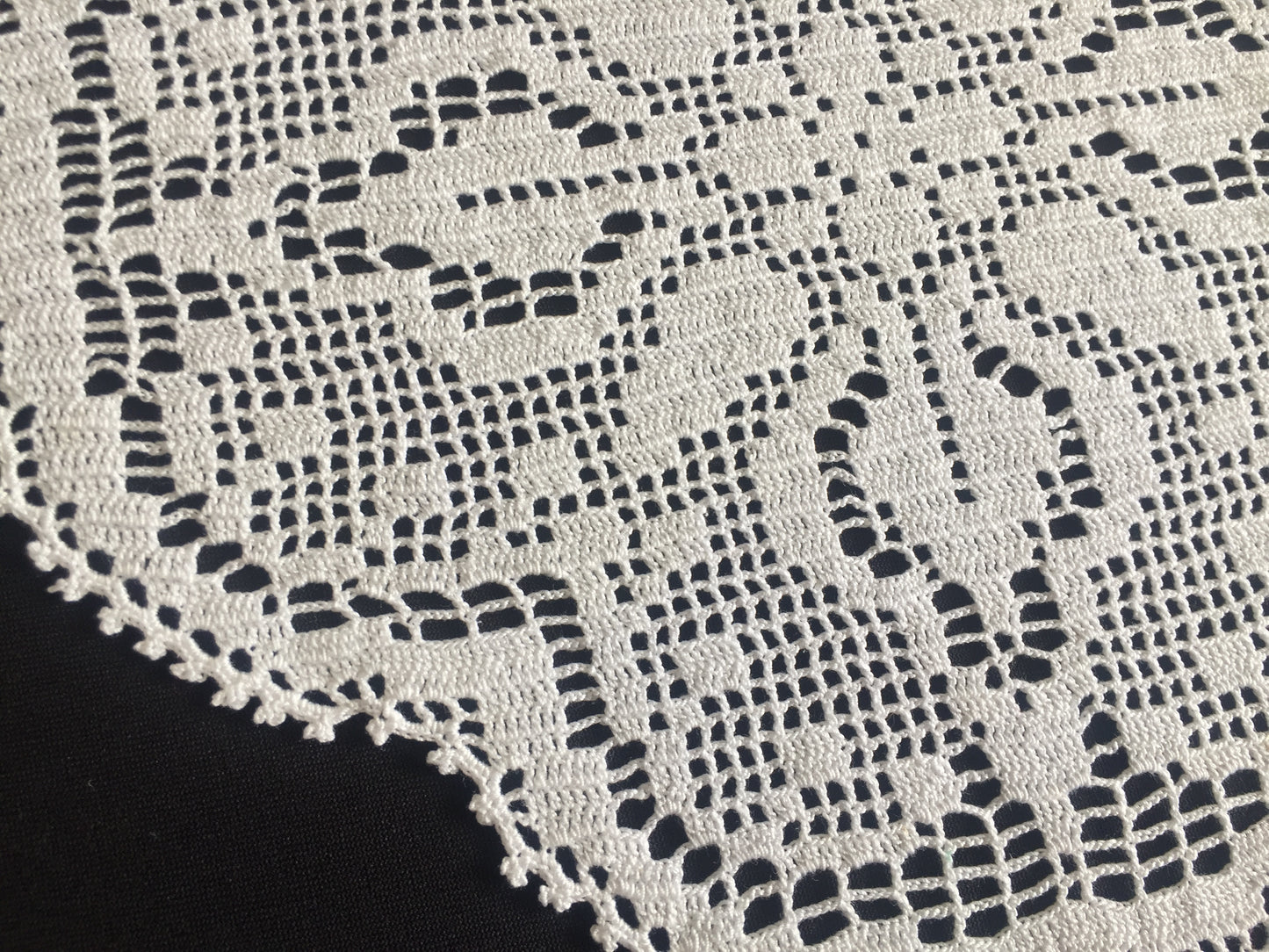 Mary Card Designed "LILY  of the VALLEY d'oyley" Art Deco Filet Crochet Lace Doily English Chart No 83 (1939)