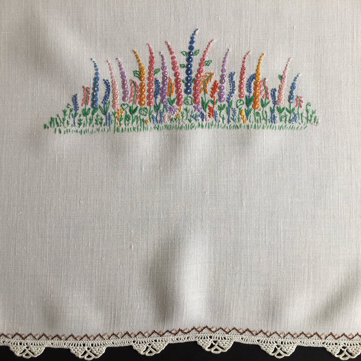 Vintage Hand Embroidered Table Centrepiece | Pillow Sham with Crocheted Cotton Lace Trim