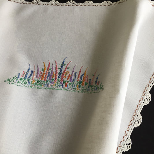 Vintage Hand Embroidered Table Centrepiece | Pillow Sham with Crocheted Cotton Lace Trim