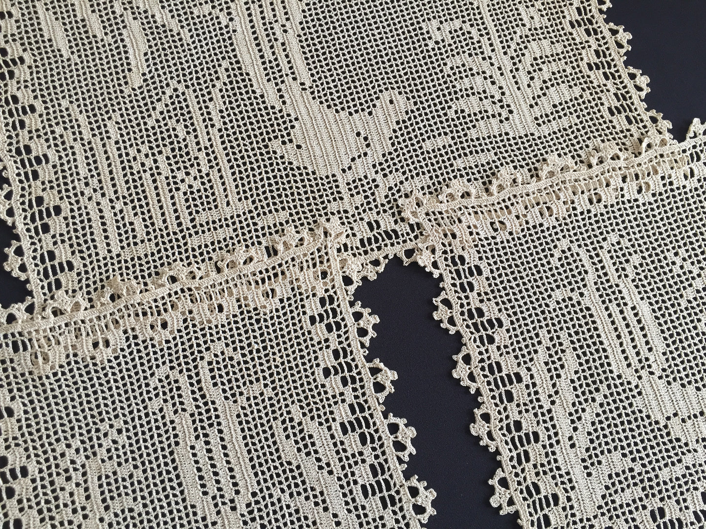 Mary Card Designed "Lyrebirds" Duchesse Set (Chart No 86 - Late 1930s) Extremely Rare Collectible Lace Mats