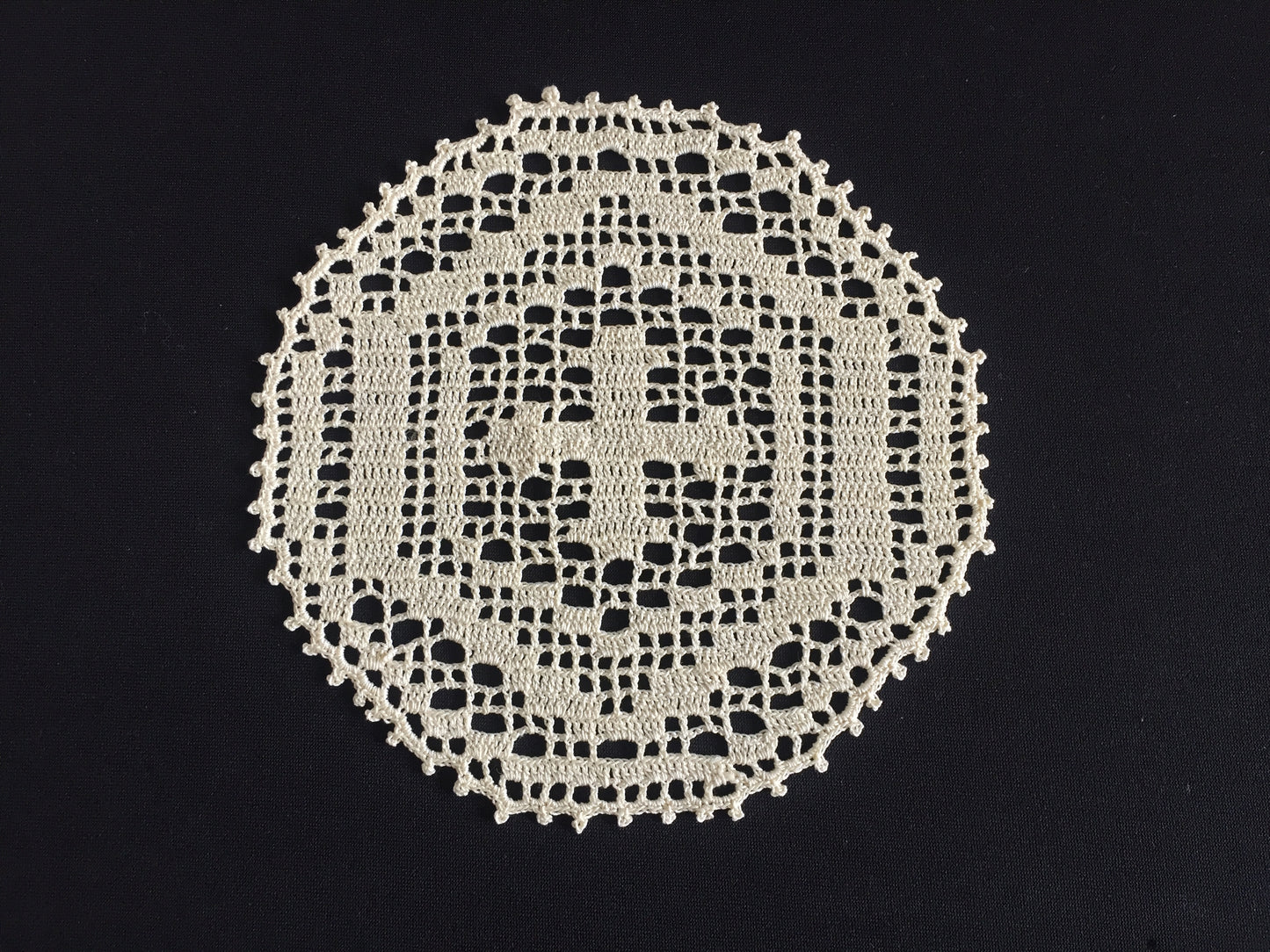 ARABESQUE D'Oyley Mary Card Designed Crochet Lace Doily (USA Chart No 10) Extremely Rare Collectible