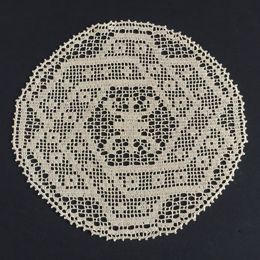 ARABESQUE D'Oyley Mary Card Designed Crochet Lace Doily (USA Chart No 10) Extremely Rare Collectible