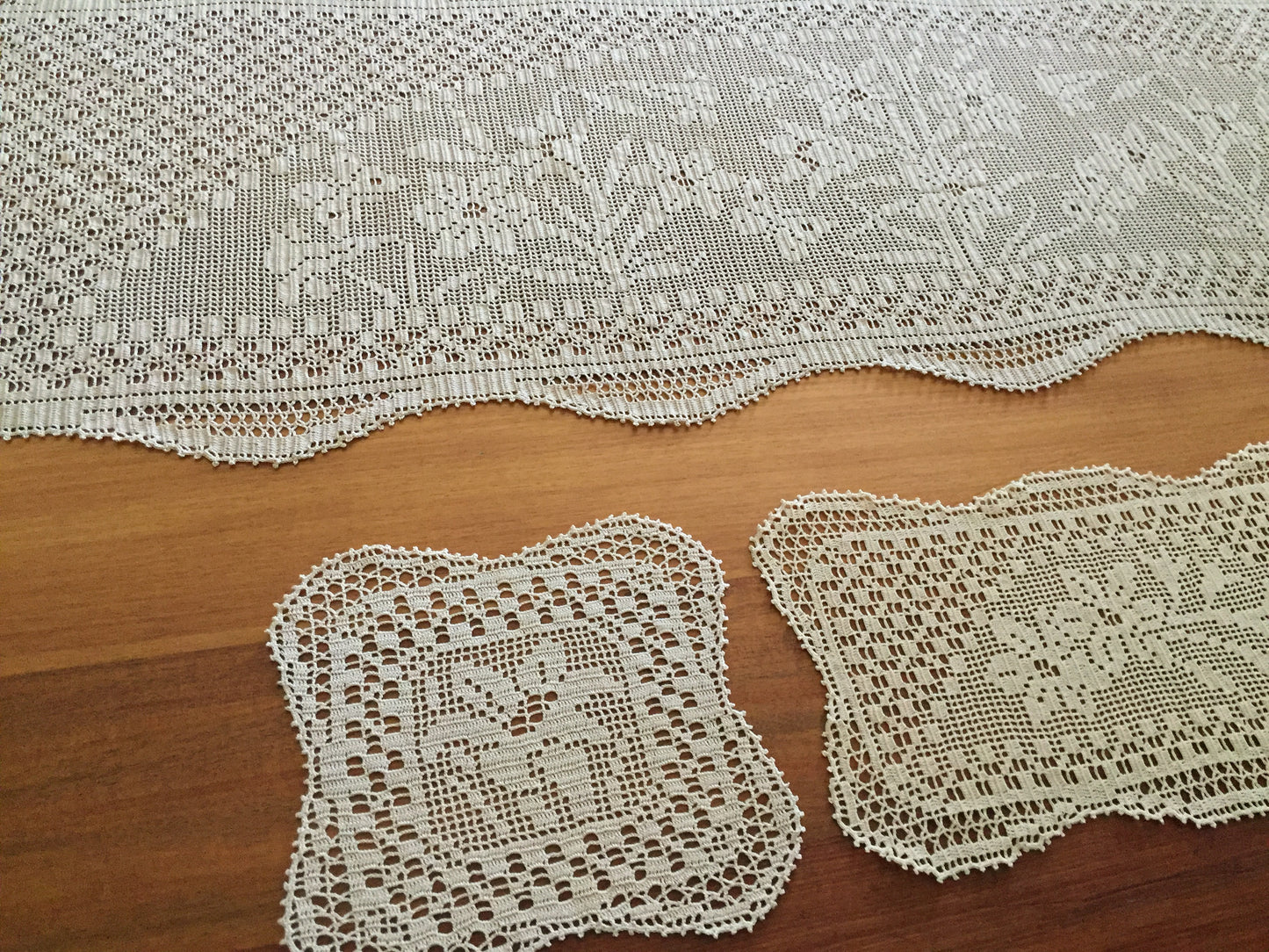 Mary Card "Duchess Set in LILY Design Chart 84 (1930s)" Rare Collectible Art Deco Handmade Crochet Lace