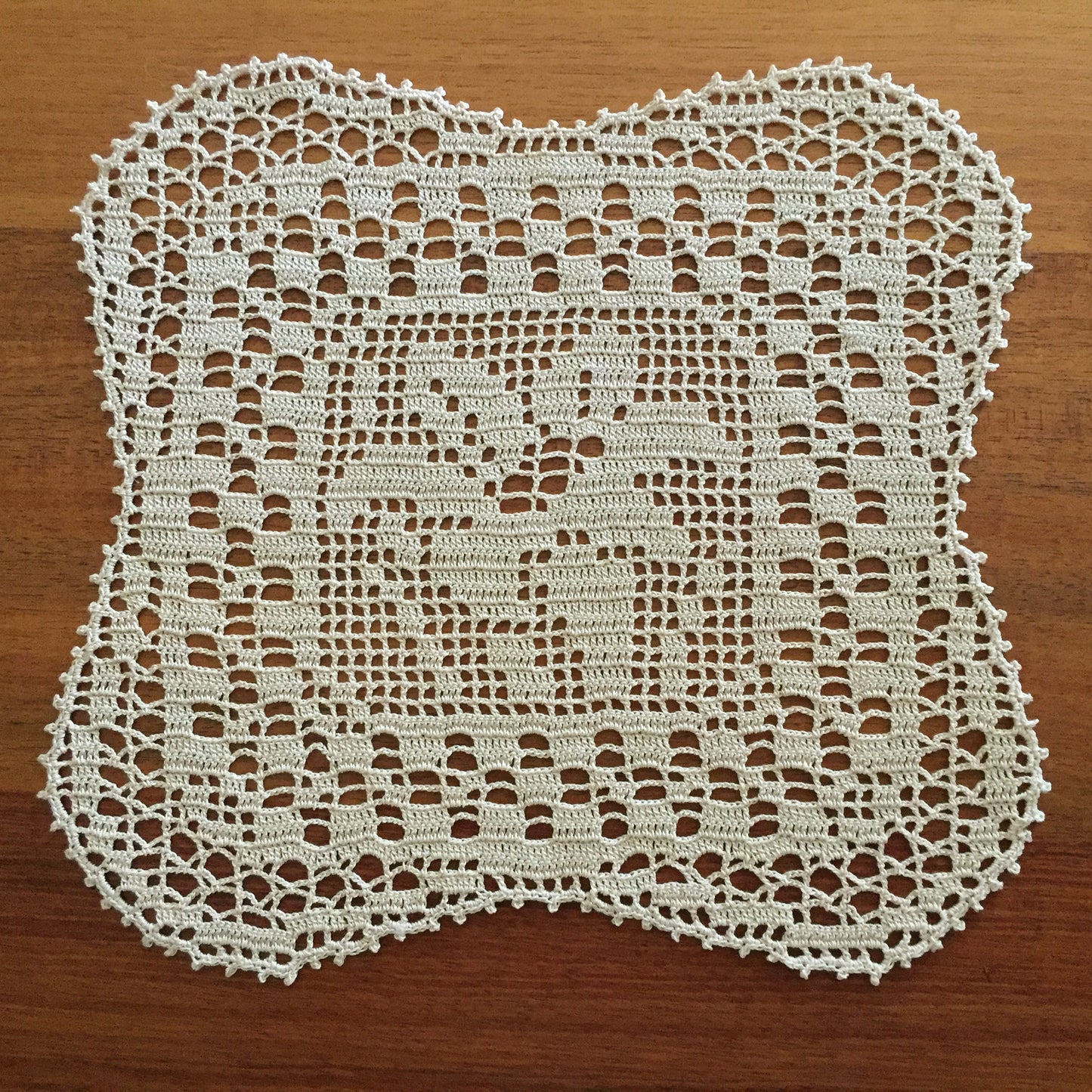 Mary Card "Duchess Set in LILY Design Chart 84 (1930s)" Rare Collectible Art Deco Handmade Crochet Lace
