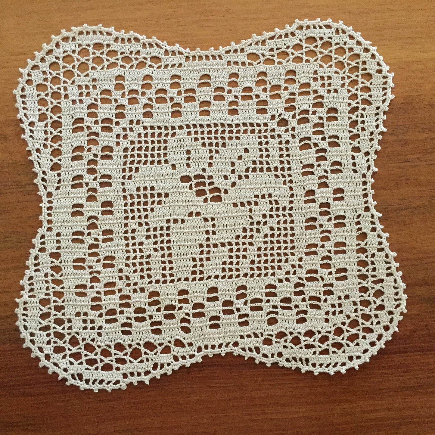 Mary Card "Duchess Set in LILY Design Chart 84 (1930s)" Rare Collectible Art Deco Handmade Crochet Lace