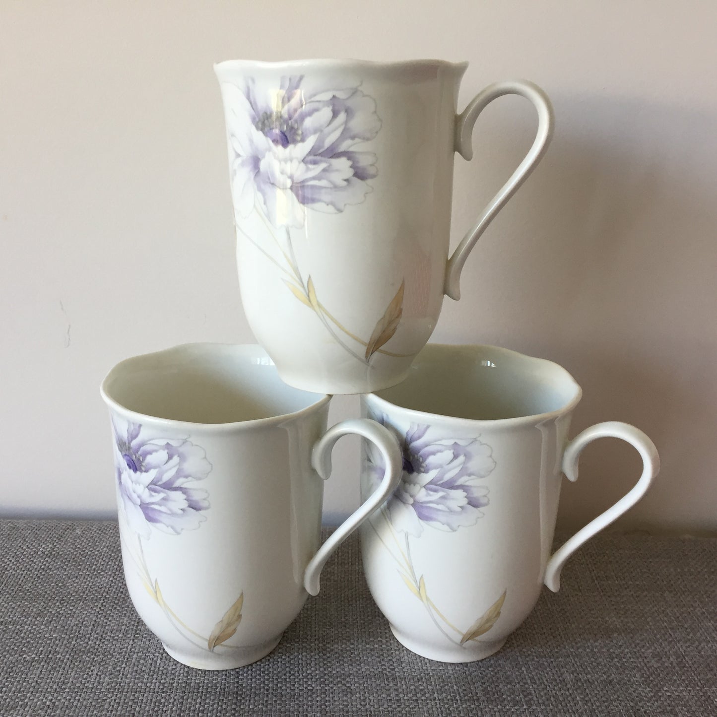 Vintage Set of 3 Mikasa Rondo Peony Splendor Capuccino Mugs