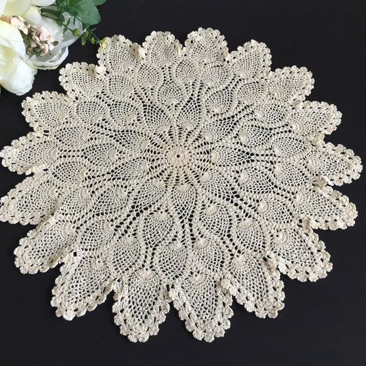 Victorian Style Vintage Crocheted Cotton Lace 15" Doily with Pineapple Pattern