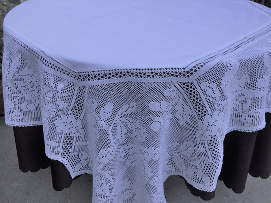 Mary Card Designed "Oak and Squirrel" Chart  No. 69 Antique Filet Crochet Lace and Linen Tablecloth