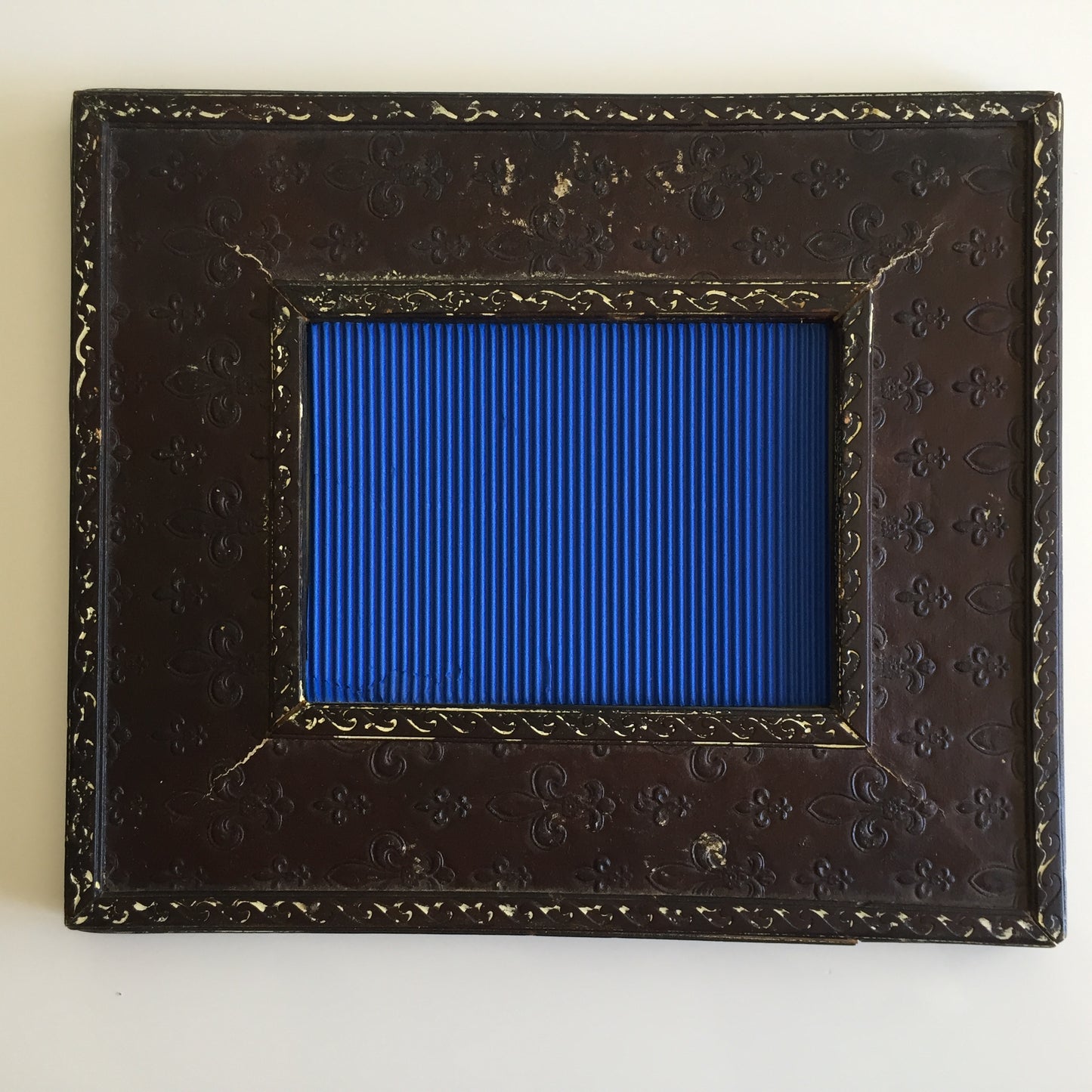 Antique French Photo Frame | Faux Leather Fleur de Lis Pattern