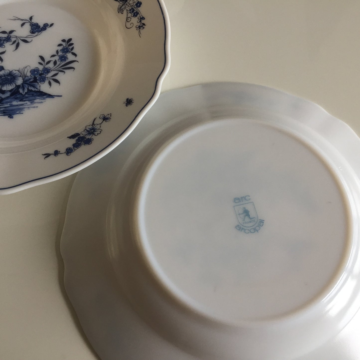 Arcopal France Kalinka White & Blue Milk Glass Plate | 1970s Dinnerware Replacement