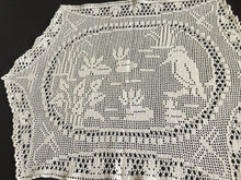 Load image into Gallery viewer, Mary Card Designed Collectible &quot;Pond Lily&quot; (1930s) Vintage Crochet Lace Placemat Doily Chart 80