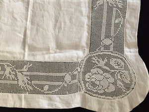 Mary Card Designed "ROSE and ROSEBUD" (1911/12) Small Vintage Filet Crochet Lace and Irish Linen Tablecloth