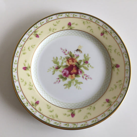 Royal Albert Bone China Side Plate | Seasons of Colour Old Country Roses Pattern
