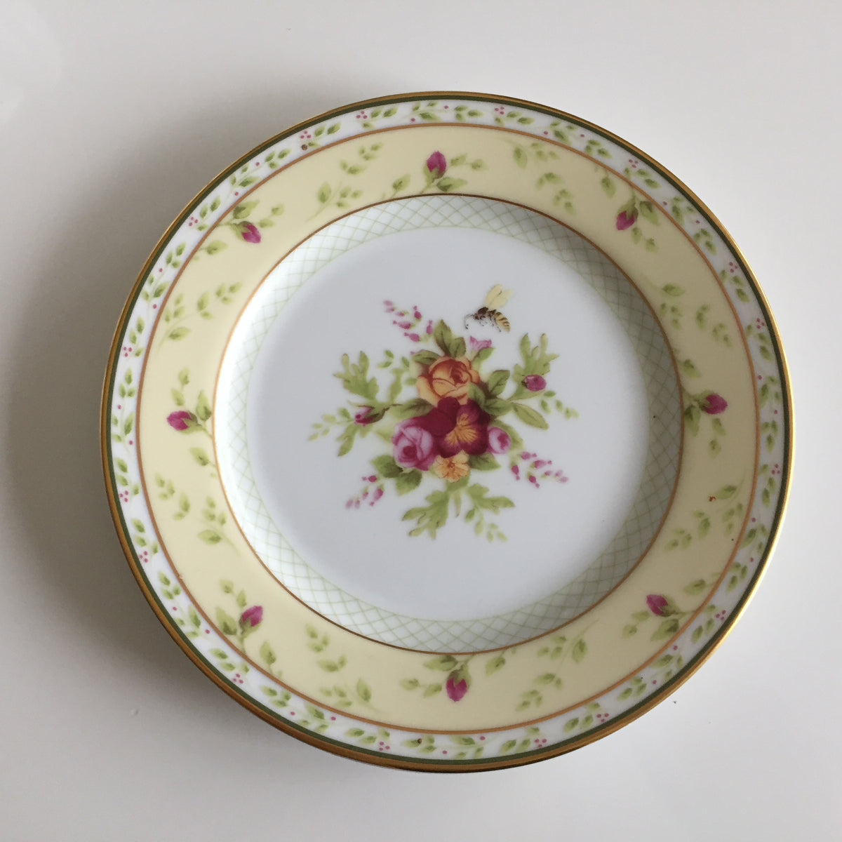 Royal Albert Bone China Side Plate | Seasons of Colour Old Country Roses Pattern