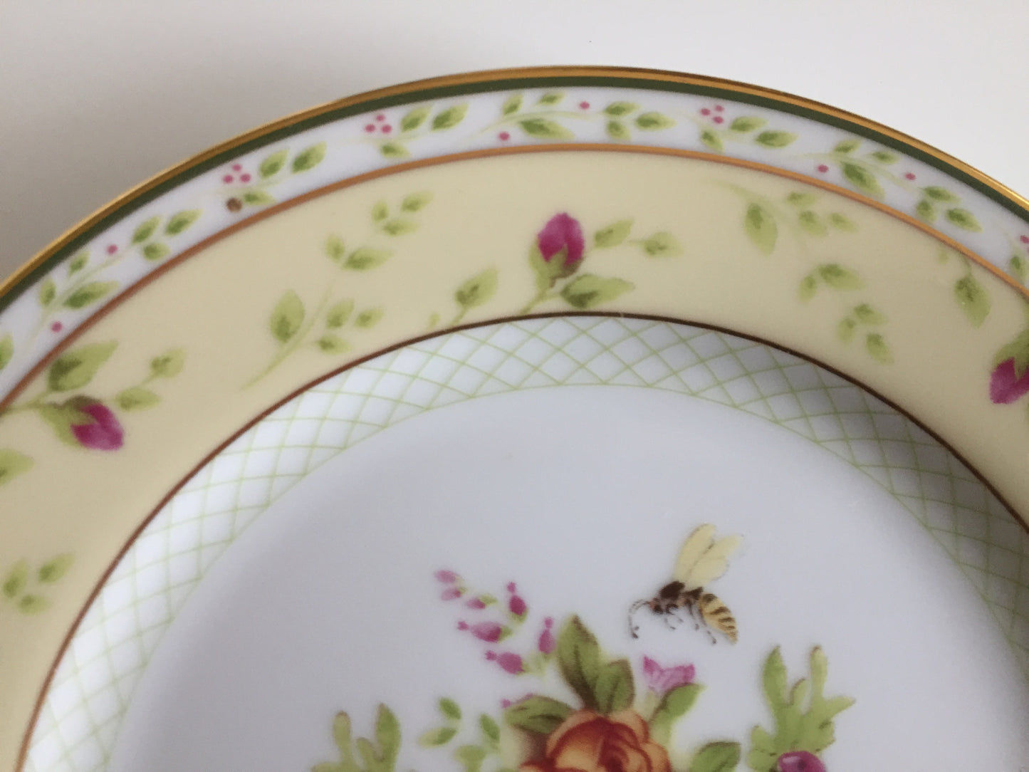 Royal Albert Bone China Side Plate | Seasons of Colour Old Country Roses Pattern